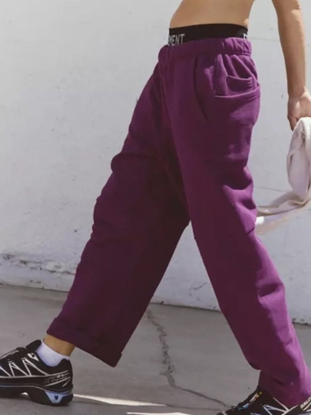 NWT Sold out Color / FP Movement Top Score Barrel Sweatpants / Mulberry / Sz XS